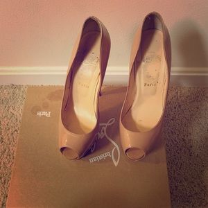 Size 39 Christian Louboutin